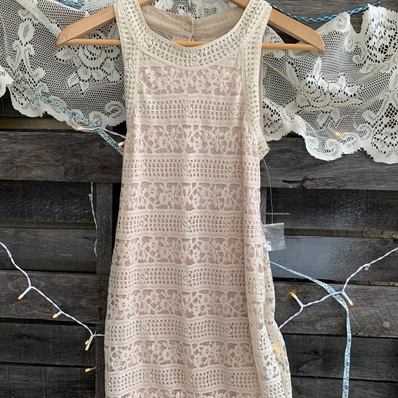 NWOT Urban Outfitters Kimchi Blue Lace Mini Dress - Picture 1 of 9